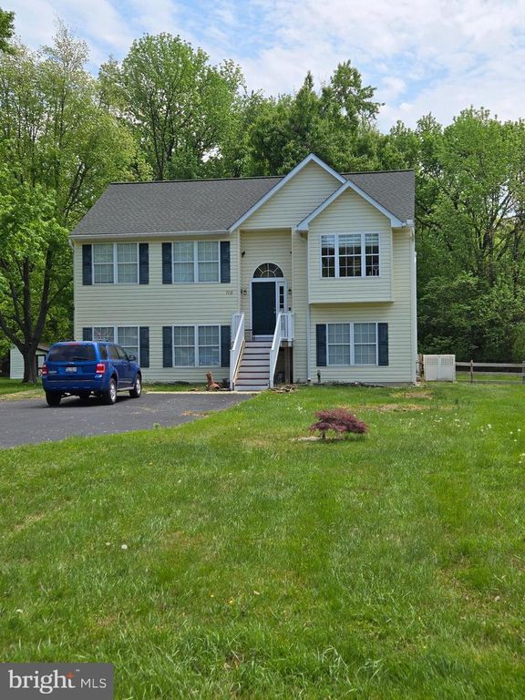 708 DIXON DR, Stevensville, MD 21666