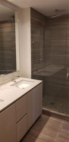 1010 Brickell Ave 3205, Miami, FL 33131