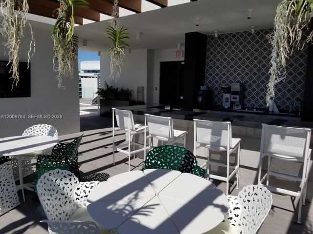 1010 Brickell Ave 3205, Miami, FL 33131