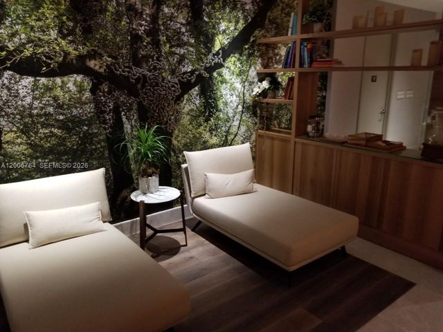 1010 Brickell Ave 3205, Miami, FL 33131