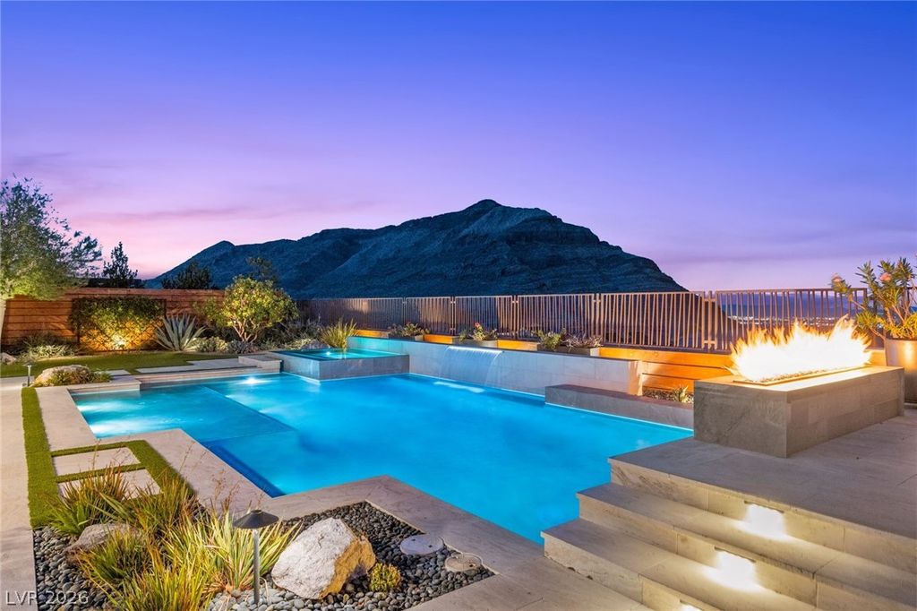 3084 The Peaks Lane, Las Vegas, NV 89138
