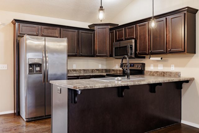 267 Ridgedale Road, Highlandville, MO 65669