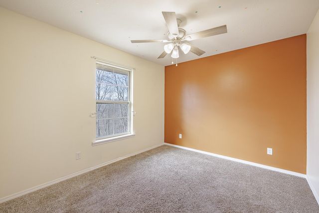 267 Ridgedale Road, Highlandville, MO 65669