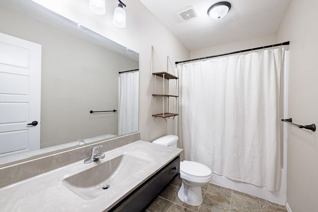 267 Ridgedale Road, Highlandville, MO 65669