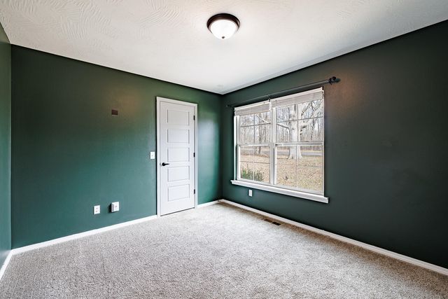 267 Ridgedale Road, Highlandville, MO 65669