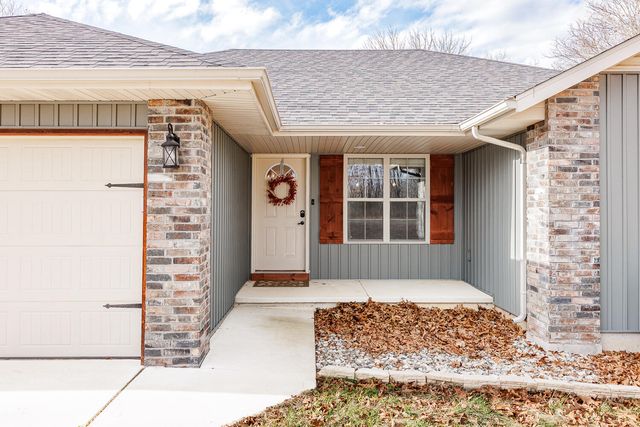 267 Ridgedale Road, Highlandville, MO 65669