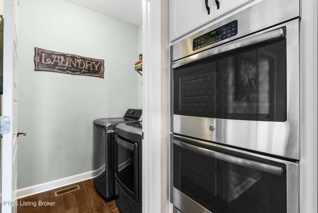 11705 Timberland Dr, Louisville, KY 40291