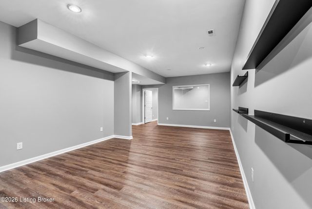 11705 Timberland Dr, Louisville, KY 40291