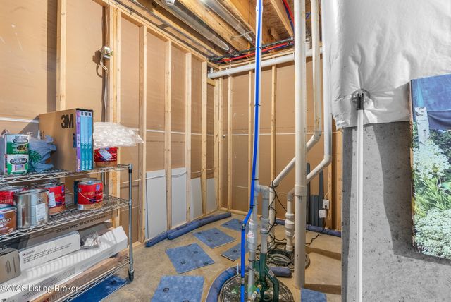 11705 Timberland Dr, Louisville, KY 40291