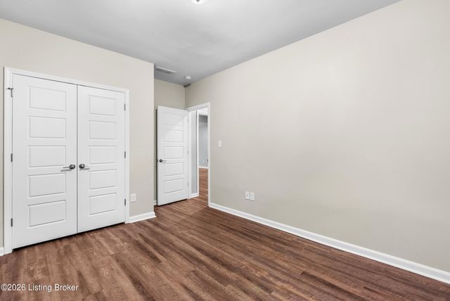 11705 Timberland Dr, Louisville, KY 40291