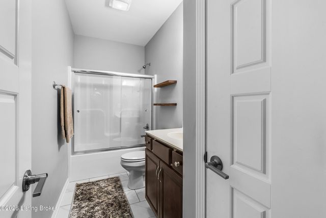 11705 Timberland Dr, Louisville, KY 40291