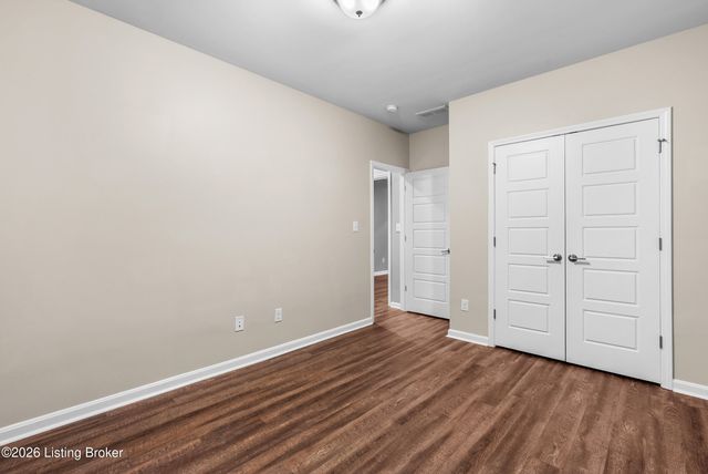 11705 Timberland Dr, Louisville, KY 40291