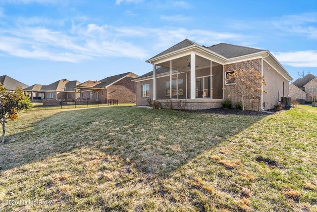 11705 Timberland Dr, Louisville, KY 40291