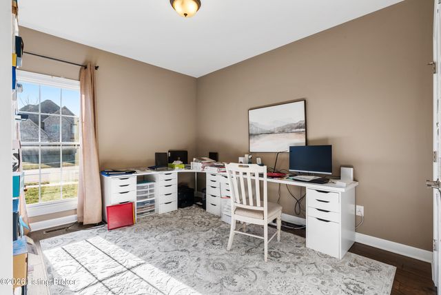 11705 Timberland Dr, Louisville, KY 40291