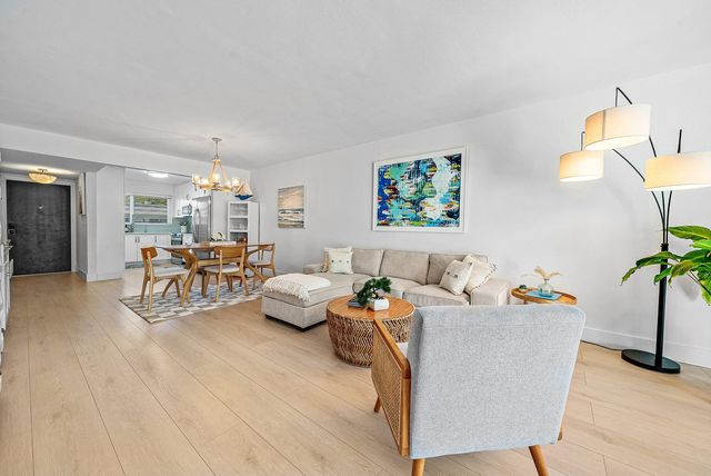 621 E Woolbright Road B407, Boynton Beach, FL 33435