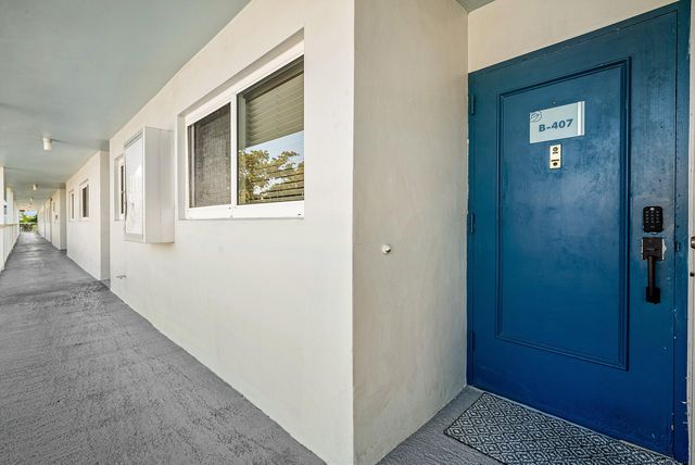 621 E Woolbright Road B407, Boynton Beach, FL 33435