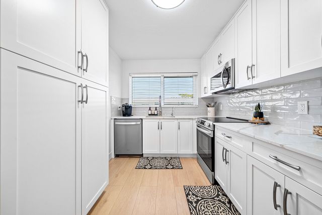 621 E Woolbright Road B407, Boynton Beach, FL 33435
