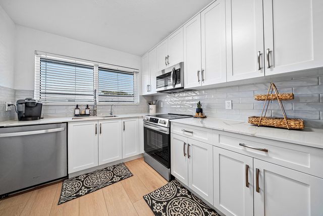 621 E Woolbright Road B407, Boynton Beach, FL 33435
