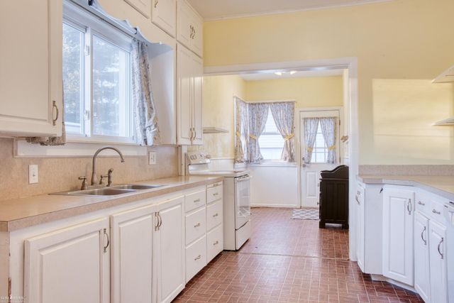 1330 W King Street, Owosso, MI 48867