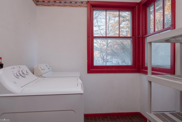 1330 W King Street, Owosso, MI 48867