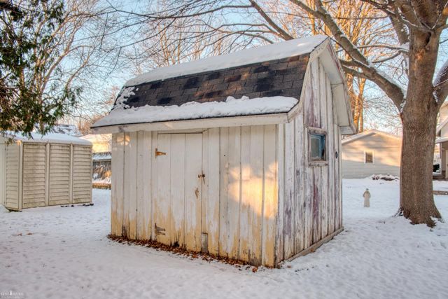 1330 W King Street, Owosso, MI 48867