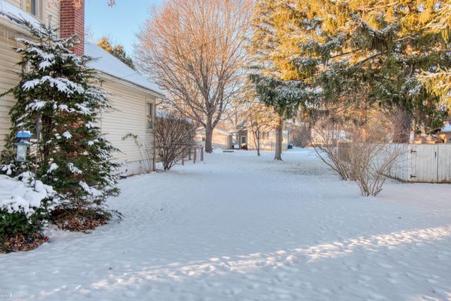 1330 W King Street, Owosso, MI 48867