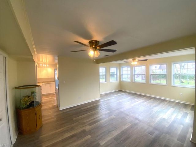 8225 Tabor CT, Norfolk, VA 23518