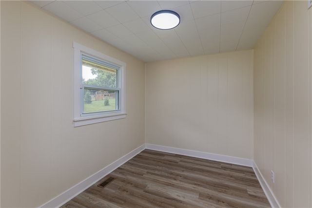 5385 S Dayton Brandt Road, Bethel Twp, OH 45344
