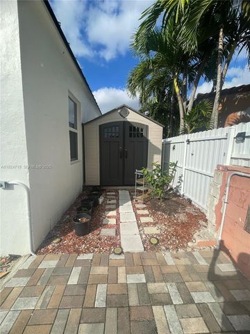 3718 NW 12th St, Miami, FL 33126