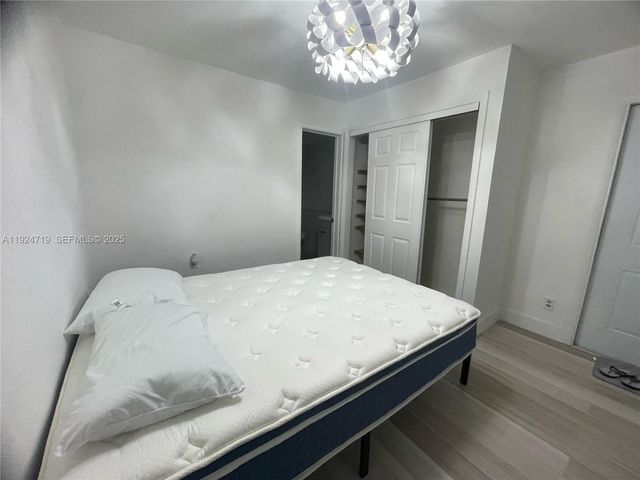 3718 NW 12th St, Miami, FL 33126