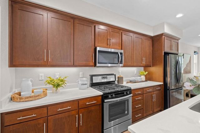 891 Pepper Place, Milpitas, CA 95035