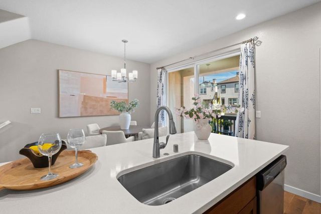 891 Pepper Place, Milpitas, CA 95035
