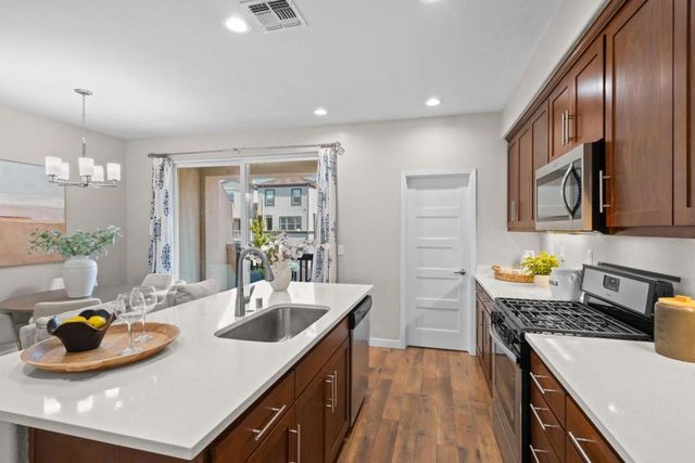 891 Pepper Place, Milpitas, CA 95035