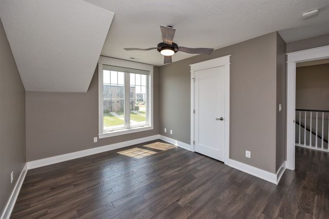 1521 SW Westview Drive, Ankeny, IA 50023