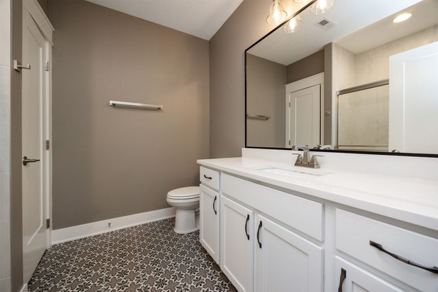 1521 SW Westview Drive, Ankeny, IA 50023