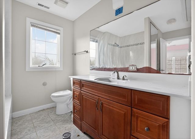 2113 Elgin Road, Barrington, IL 60010