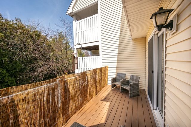 35 Collins St 61, Danvers, MA 01923