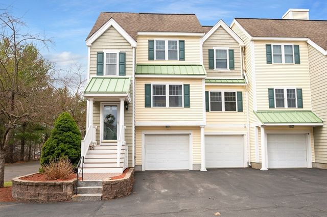 35 Collins St 61, Danvers, MA 01923