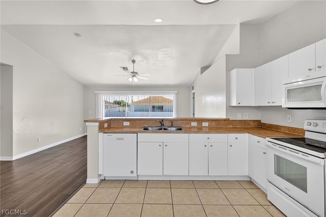 3403 5th ST SW, Lehigh Acres, FL 33976