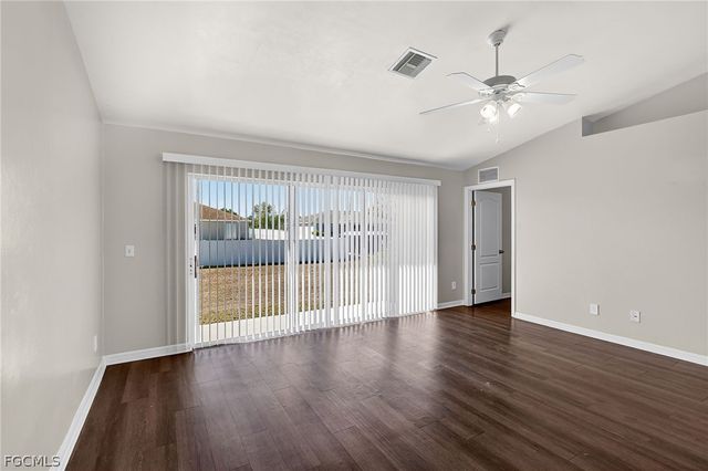 3403 5th ST SW, Lehigh Acres, FL 33976