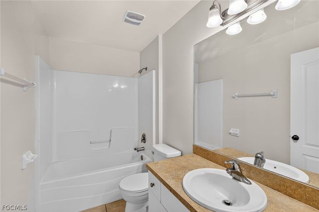 3403 5th ST SW, Lehigh Acres, FL 33976