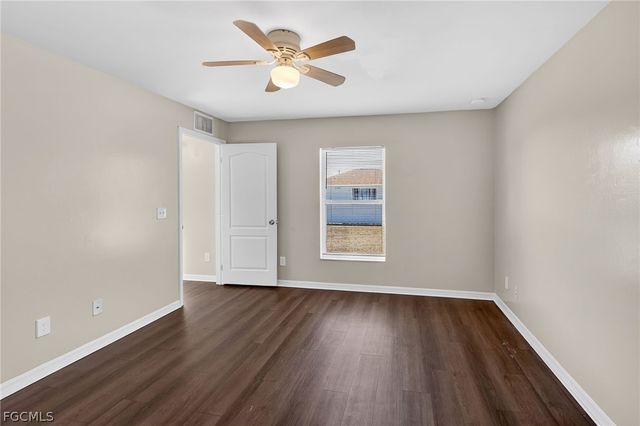 3403 5th ST SW, Lehigh Acres, FL 33976