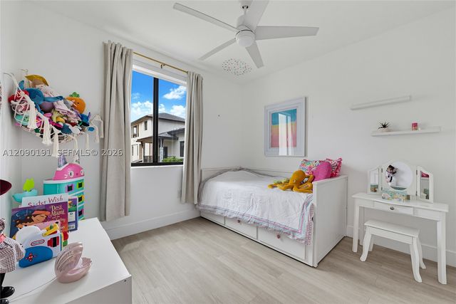 4605 NW 83rd Path, Doral, FL 33166