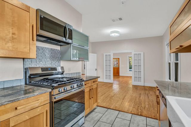 1911 Eva ST, Austin, TX 78704