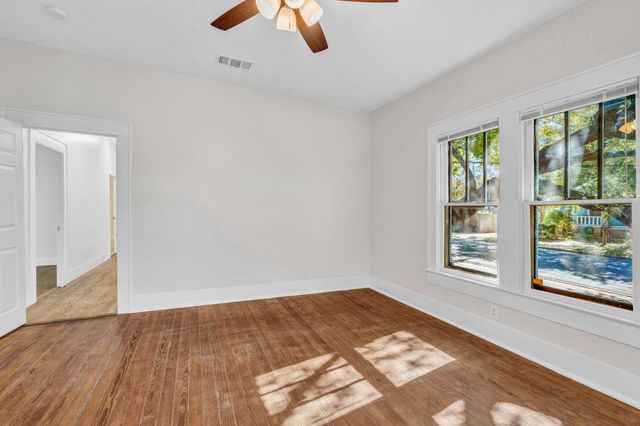 1911 Eva ST, Austin, TX 78704
