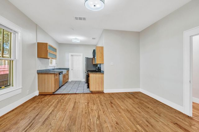 1911 Eva ST, Austin, TX 78704