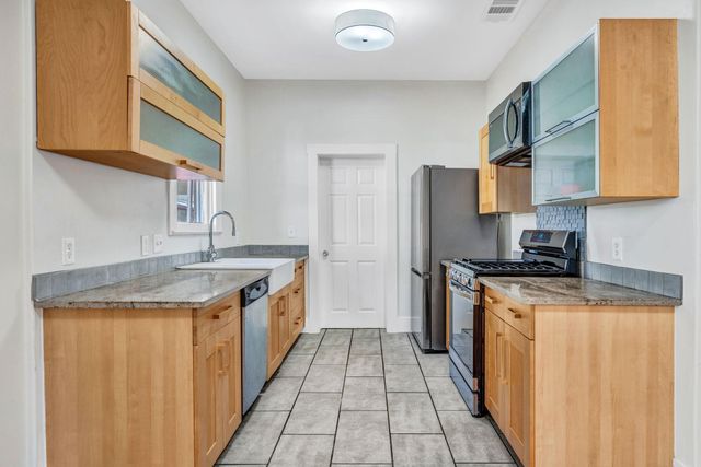 1911 Eva ST, Austin, TX 78704
