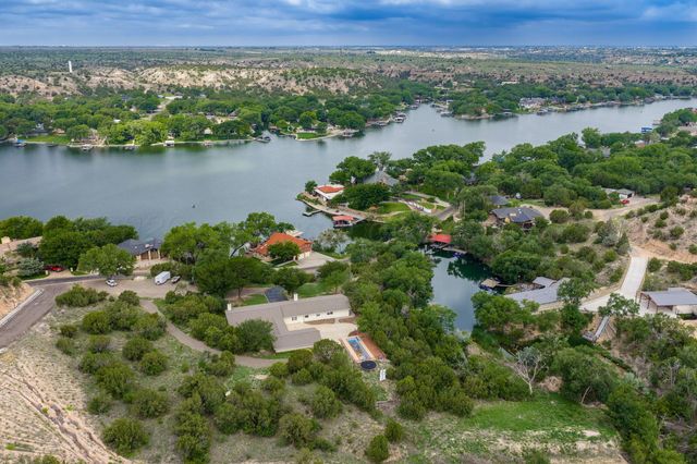 501 N SHORE Drive, Amarillo, TX 79118