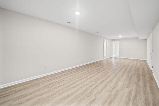 1860 Memorial Dr Apt C, Clarksville, TN 37043