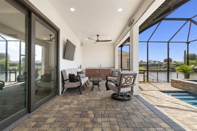 34 COCONUT COURT, Palm Coast, FL 32137